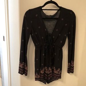 Long sleeve black romper